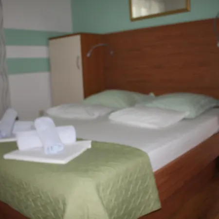 西尔维亚别墅公寓 公寓 *